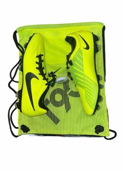 Nike t90 total 90 volt green FG rare new