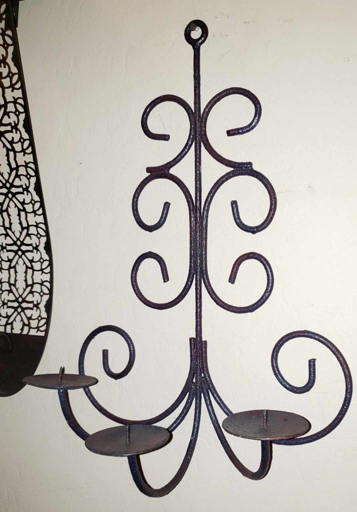 VINTAGE ORNATE WROUGHT CAST IRON VICTORIAN GOTH GOTHIC TRIPLE CANDLE PILLAR HOLDER SCONCE