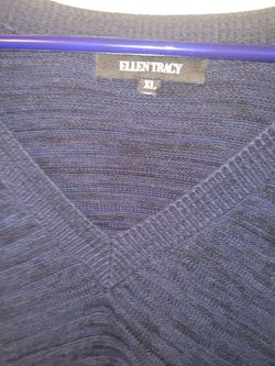 XL Sweater Thumbnail