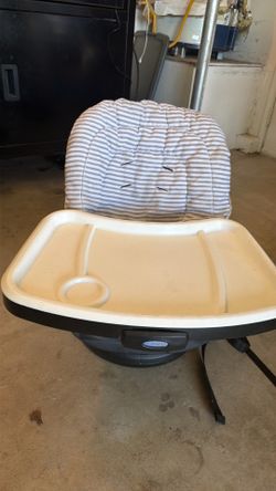 Graco swivel Seat 3-in-1 table Booster
