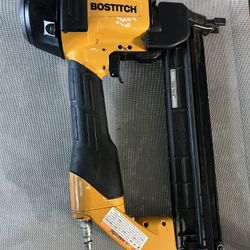 Bostitch Medium Crown Stapler 