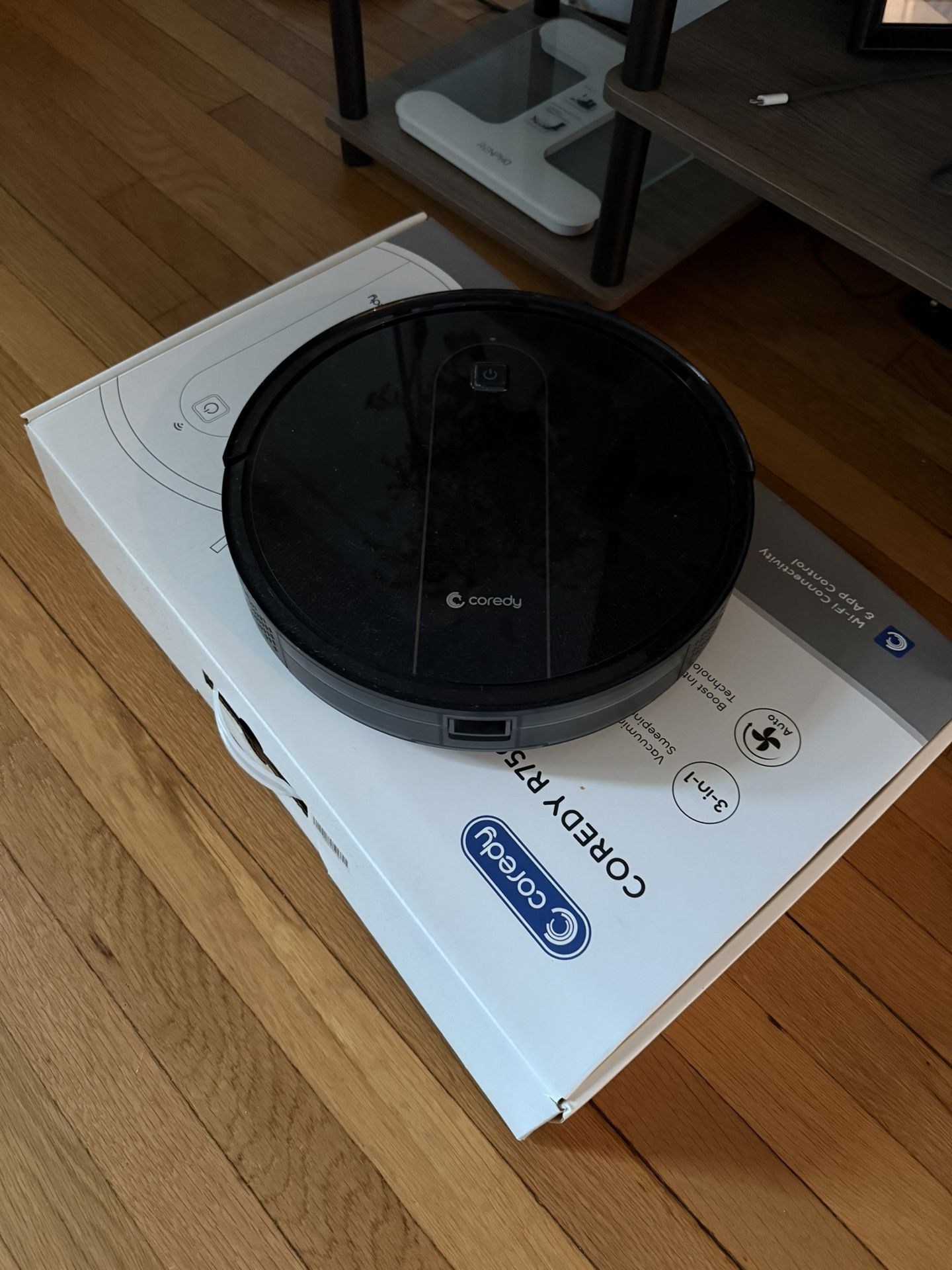 Coredy R750 Robot Vacuum Cleaner - Used