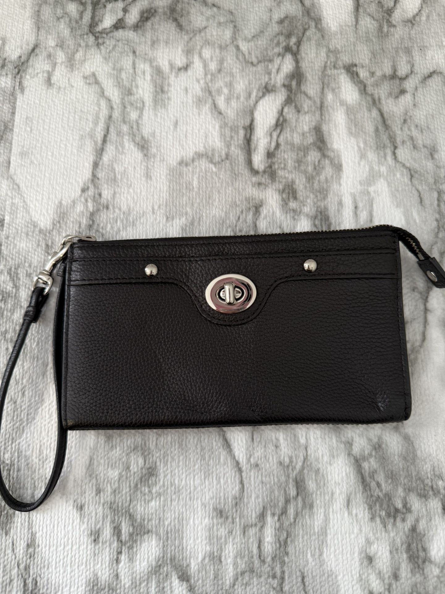 Coach Penelope Leather Zippy Wallet/Wristlet- Black
