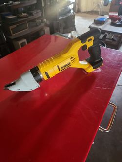 Dewalt 20v double cuts