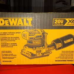 DEWALT 20V Max XR Sander
