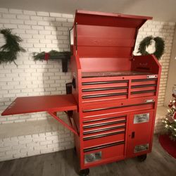 Husky Rolling Tool Box 