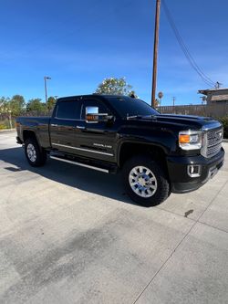 2018 GMC Sierra