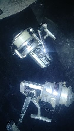 Fishing reels