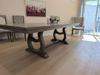 Dinning table