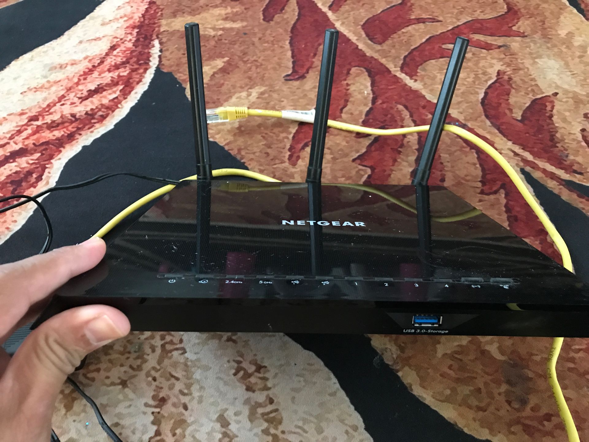 NETGEAR AC1750 smart wifi router $30