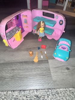 Barbie Chelsea 2-in-1 Camper Playset. 
