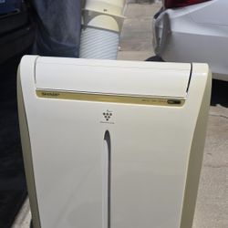 Sharp Portable Air Conditioner 11,500 BTU – CV-P12PX 