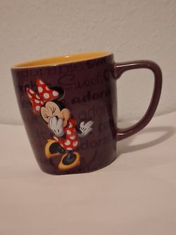 Disney Parks Adorable 3D Embosed Minnie Mouse Mug