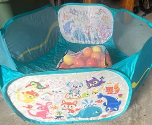 Children’s play area with Balls