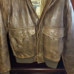 Vintage Aeropostalè Leather Bomber Jacket 