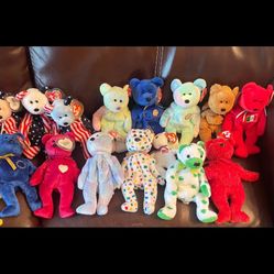 Holiday Themed Beanie Babies