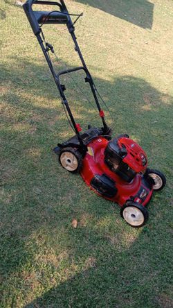 Toro 675 self propelled lawnmower