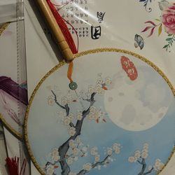 Hand Fan for Women Chinese Vintage Round Hand Fan Classical Translucent Round Fan Wooden Handle Tassel Dance Hand Fan