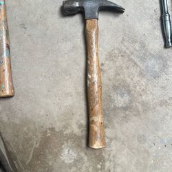 Vaughn 20 OZ Hammer