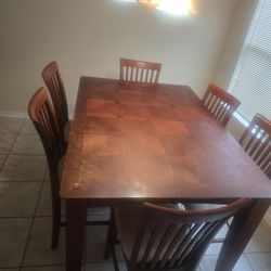 Dinning Table 