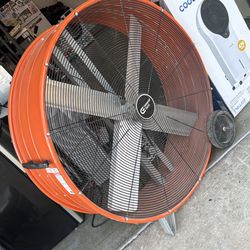 Commercial fan