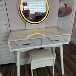 Kids/Teen Makeup Vanity