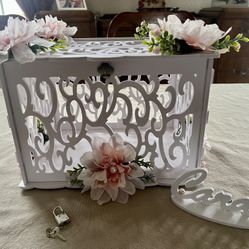Card Box White With Pink Flowers 