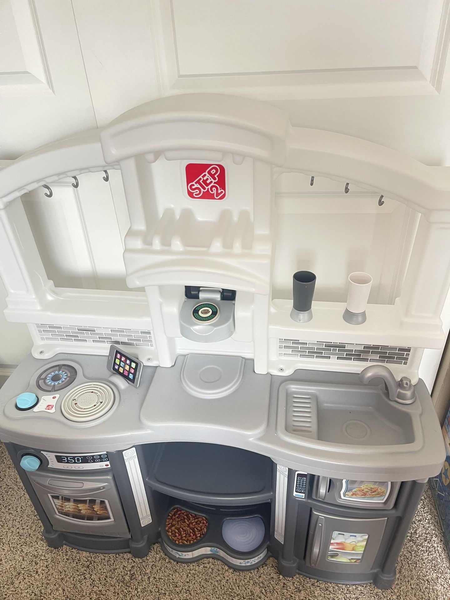 Step 2 Kitchen