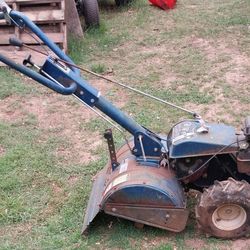 Rear Tine Garden Tiller Located In Southmont North Carolina