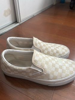 Checkered vans women’s size 9