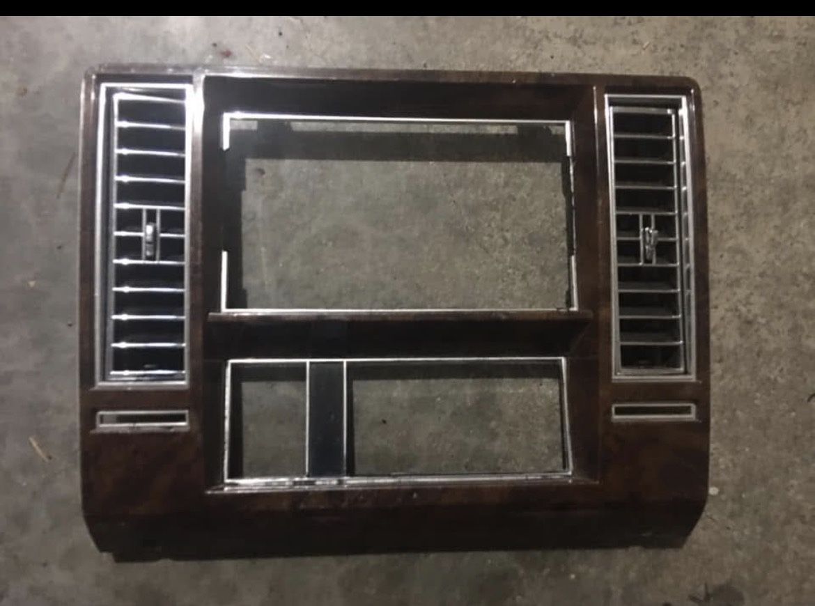 1(contact info removed)1992 Cadillac Brougham Center Dash Wood Trim Bezel Radio With Vents