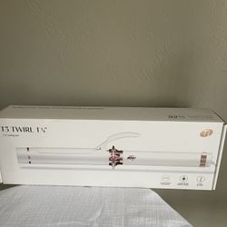 T3 Twirl 1 1/4” Curling Iron