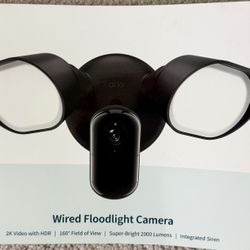 📸 Arlo Wired Floodlight Camera – 2K HDR – BRAND NEW