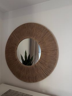 Round Jute Rope Wall Mirror