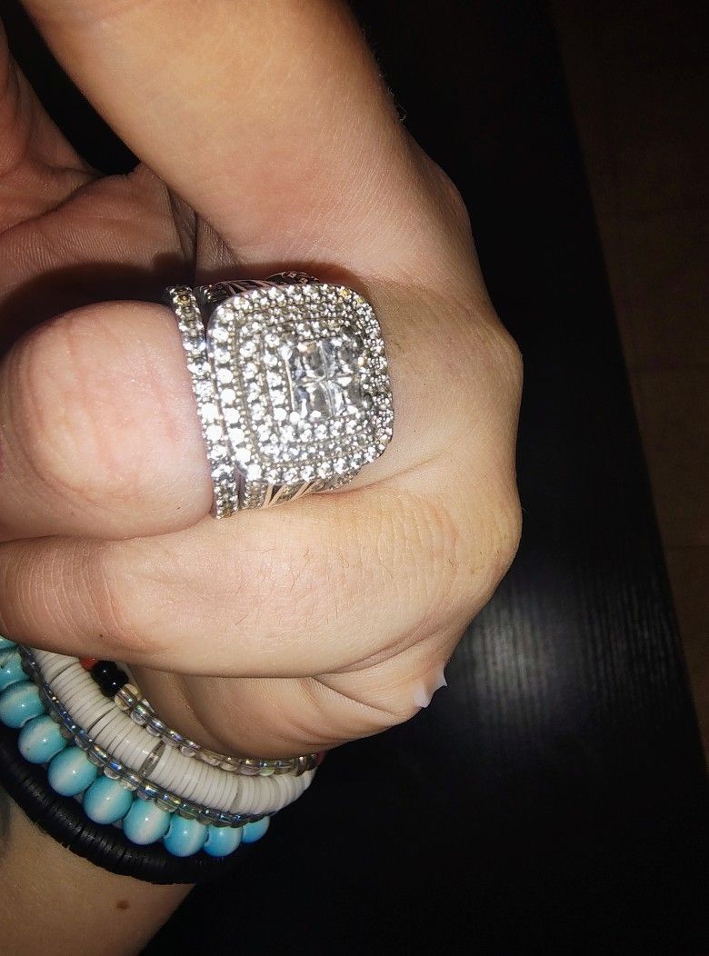 2 Piece Sterling Silver And Moissanite Ring 💍