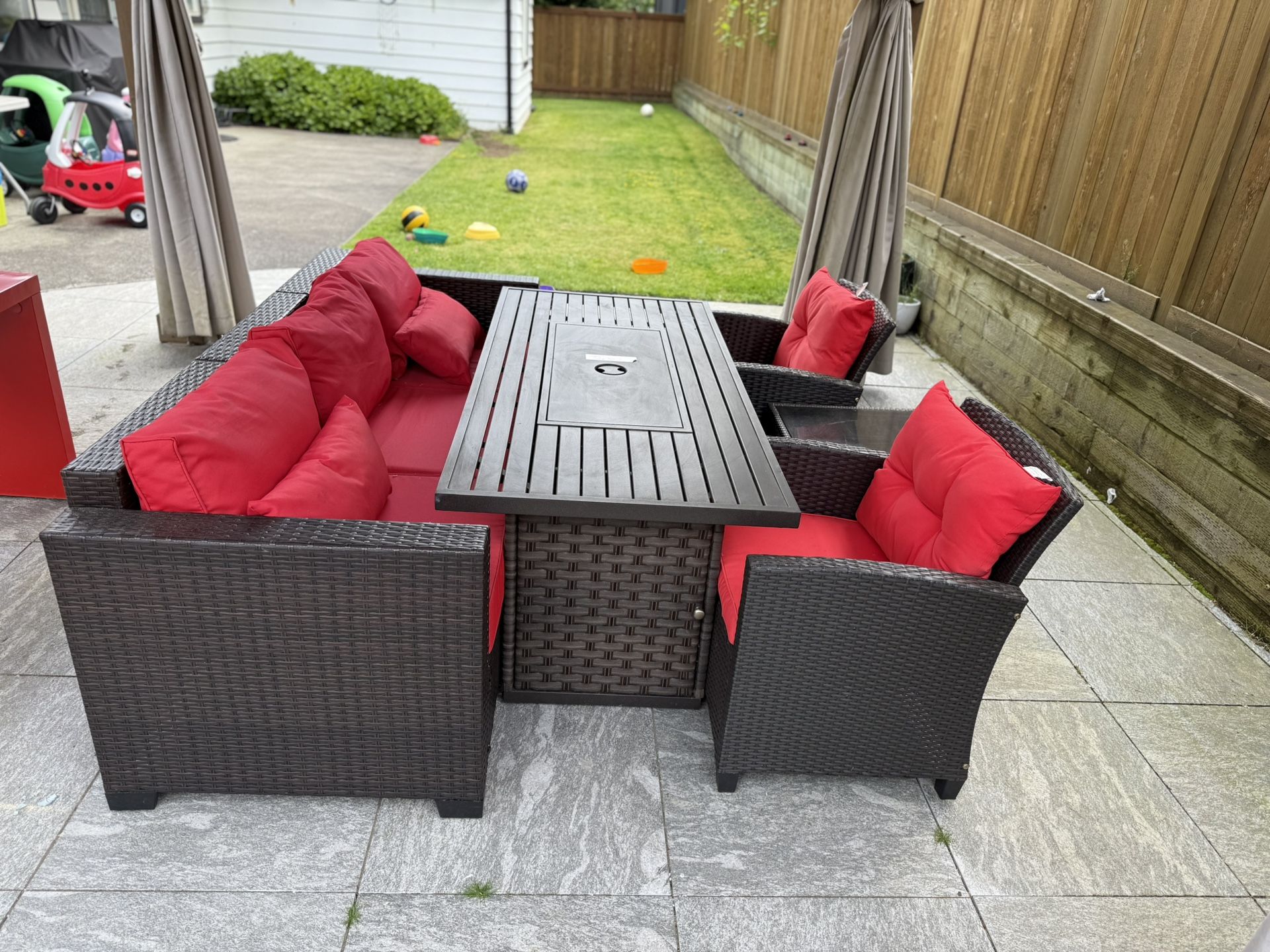 Moving Sale: Outdoor Patio Furniture Set For Sale (Red Cushions)