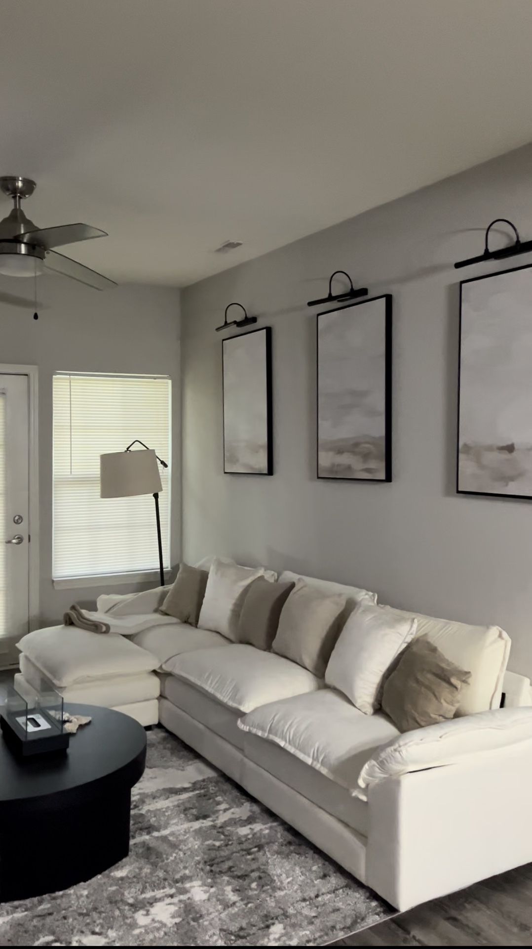 Wayfair Modular sofa WHITE (pillows included)