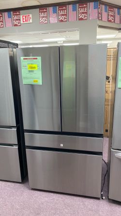 Product Description: Samsung Bespoke Standard-Depth Beverage Center 29-cu ft 4 -Door 36-in Wide with Dual Ice Maker and Door within Door (Fingerprint 