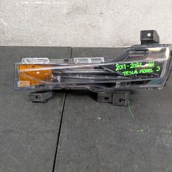 2017-2018-2019-2020-2021-2022-2023 TESLA MODEL Y LEFT FOG LAMP OEM USED #9973