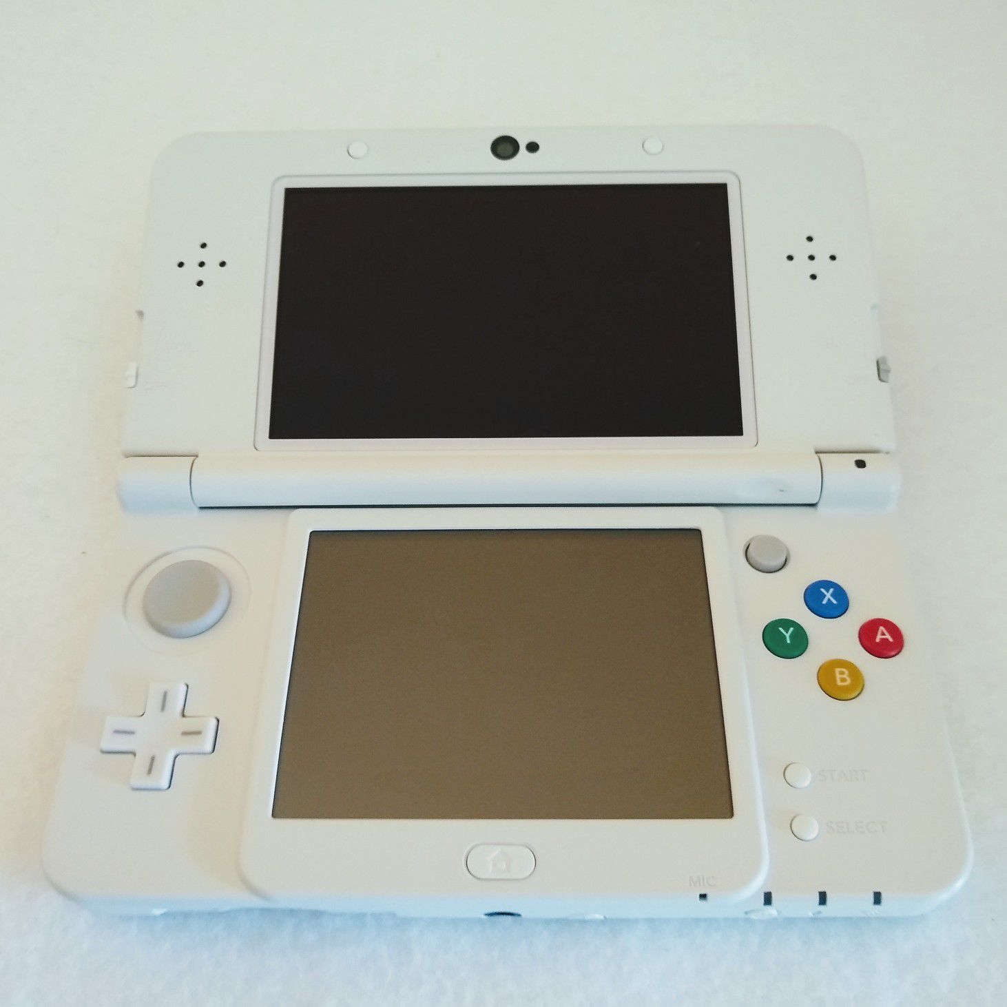 Super Mario White Edition New 3DS