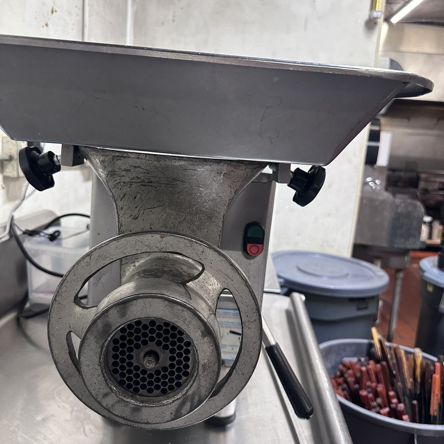 Kg 22w Xp Pro Cut Meat Grinder Pro-Cut KG-22-W-XP For Sale In