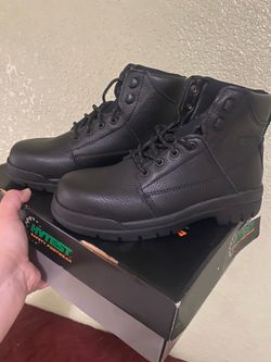 New Hytest Steel Toe Safety Work Boots