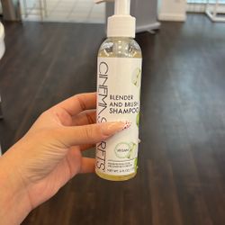Cinema Secrets Blender Shampoo 