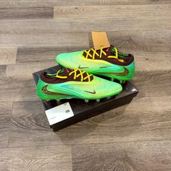 Travis Scott x Nike Phantom 6 Low Elite FG “Multi Color Metallic Gold” Size 10 IN HAND BRAND NEW