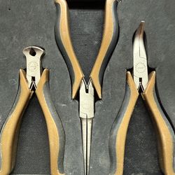 Craftsman plier set
