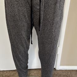Men’s Grey Pajama Pants Size Large