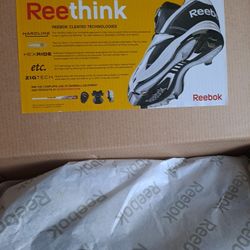 Reebok Reethink Baseball Size 16