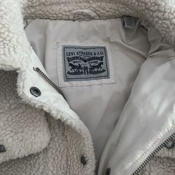 Levi’s XS Sherpa- Women’s Coat