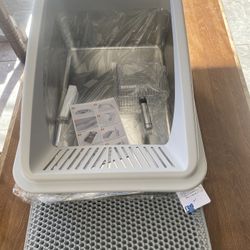 New Cat Litter Box