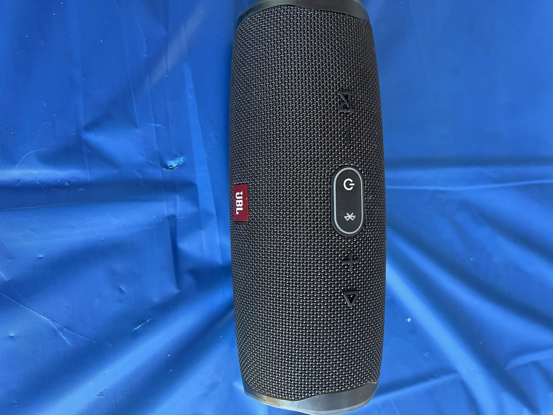 JBL Charge 4 Waterproof Portable Blue tooth